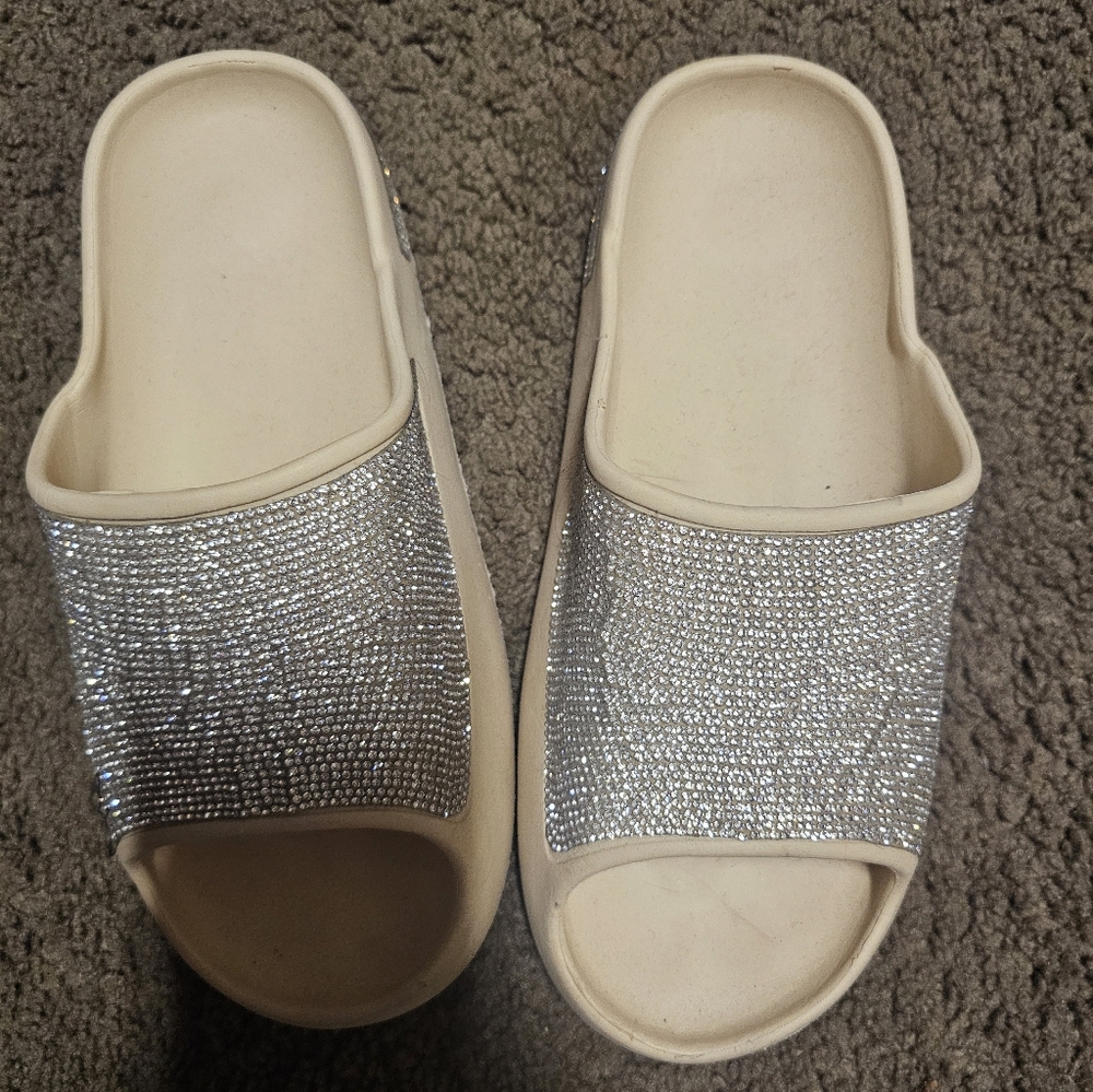 Rhinestone Cloud Slides Size 39 By Homtechly